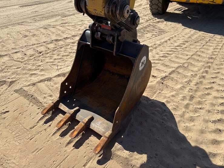 2020-caterpillar-305e2-cr-image-24