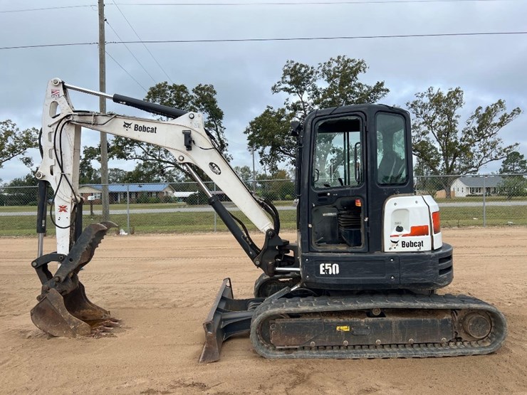 2019-bobcat-e50-image-1