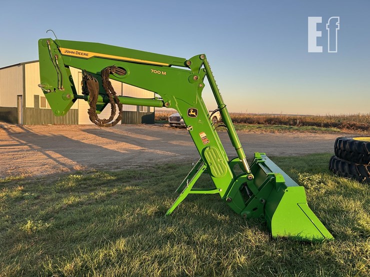 2020-john-deere-2020-image-4