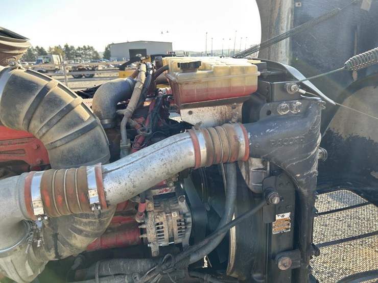 2009-peterbilt-386-image-51