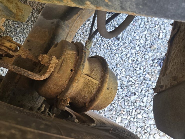 1997-mack-cl700-image-24