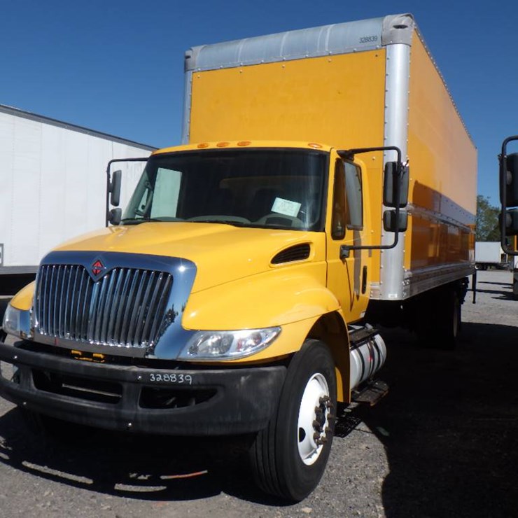 2019 INTERNATIONAL DURASTAR 4300