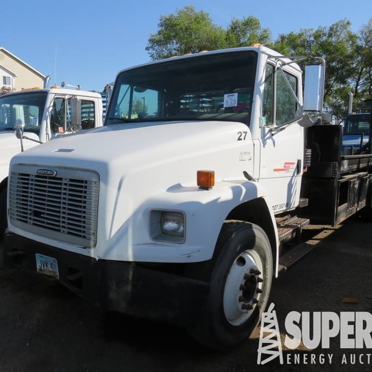 2003 FREIGHTLINER FL70