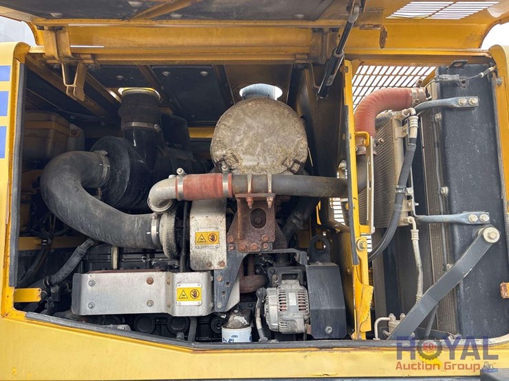 2010-komatsu-wa320-image-6