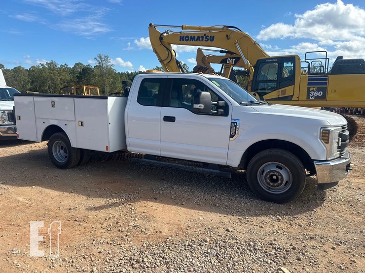 2018-ford-f350-sd-xl-image-2