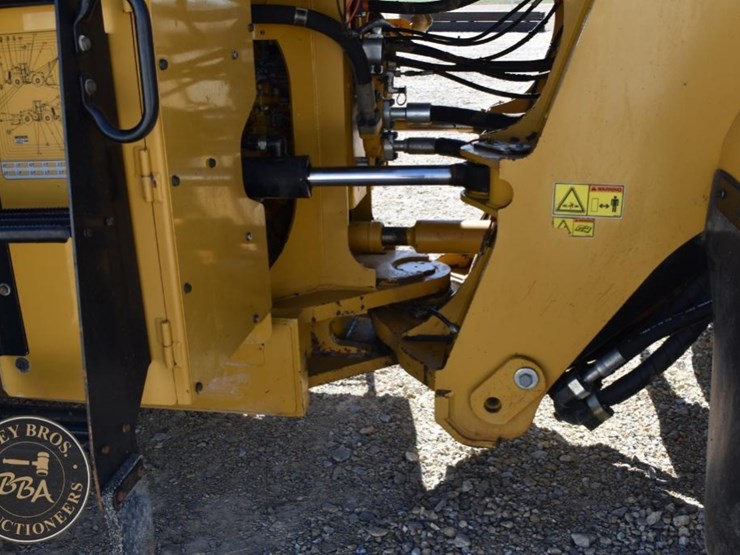 2014-caterpillar-982m-image-60
