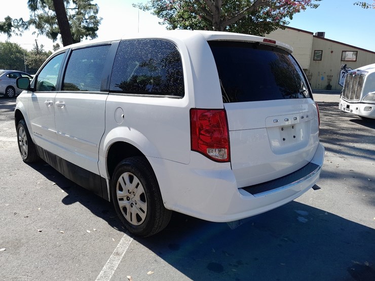 dodge-caravan-image-3