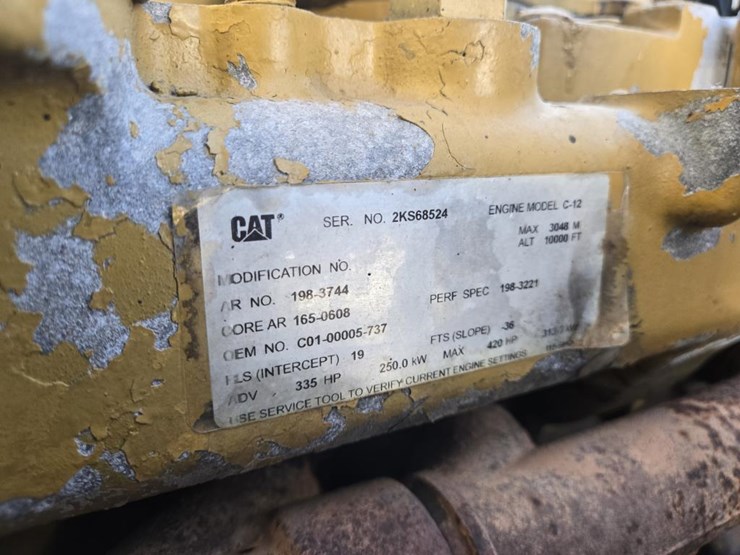 2002-caterpillar-c12-image-33