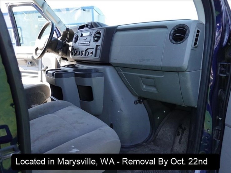 2009-ford-e350-image-23