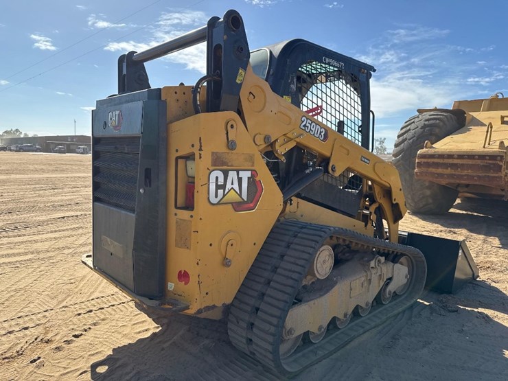 2020-caterpillar-259d3-image-6