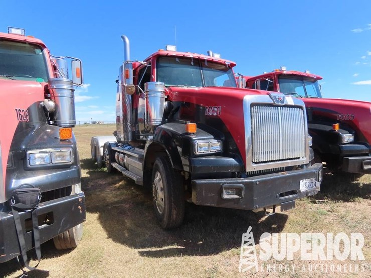 western-star-4900-image-2
