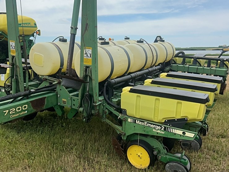 john-deere-7200-image-5