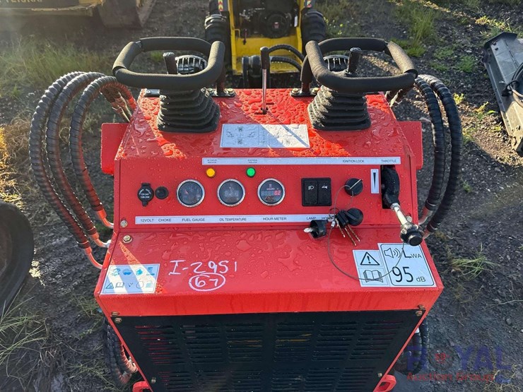 2024-agt-lrt23-mini-stand-on-track-loader-skid-steer-image-5