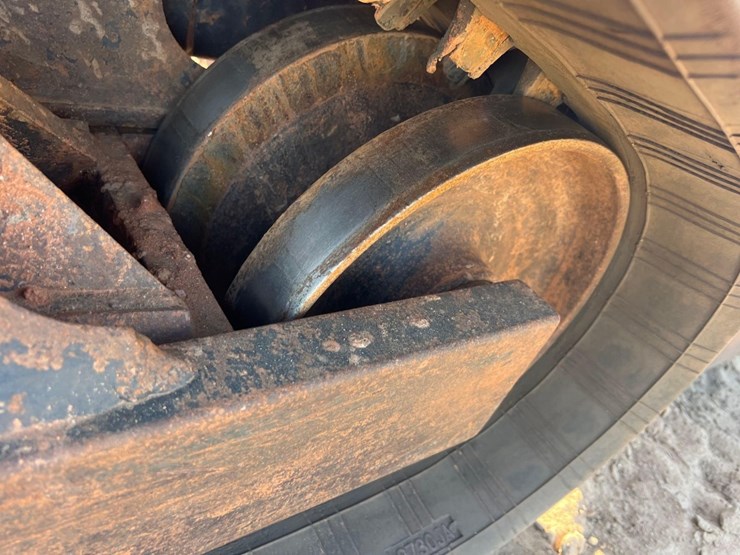 2019-kubota-svl75-2-image-14