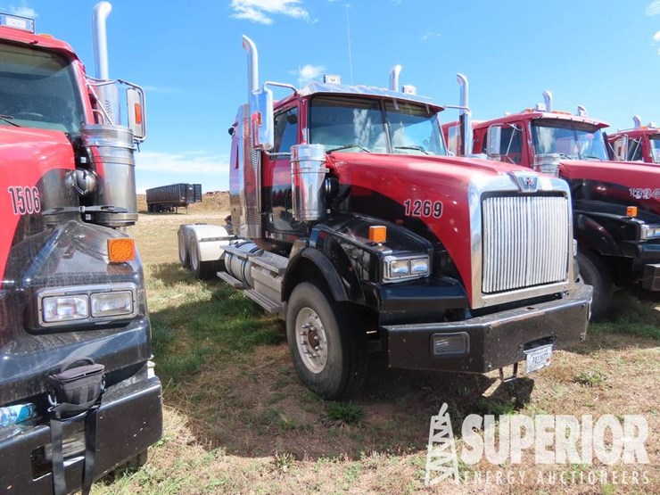 2014-western-star-4900-image-2