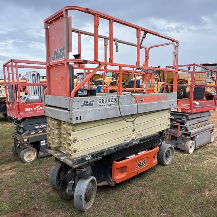 2006 JLG 2630ES