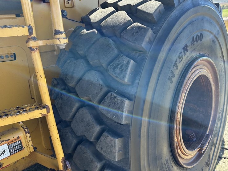 2003-deere-824j-image-27