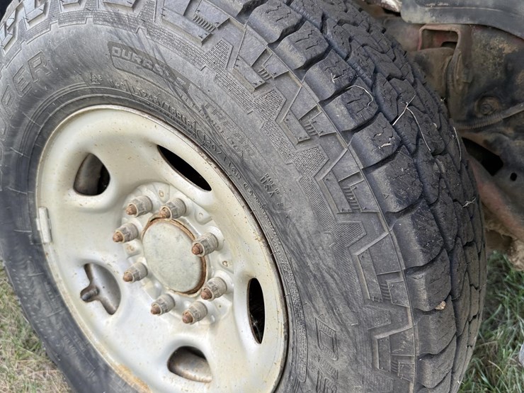 2006-chevrolet-2500hd-image-21