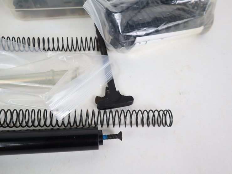 #51-•-#4015-•-ar15-parts-and-accessories-hogue-grips-buffer-tubes-charging-handle-and-more-image-7