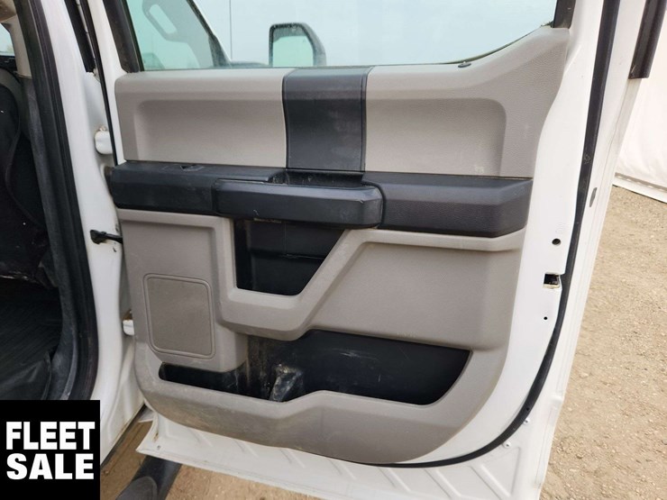 2019-ford-f350-image-29