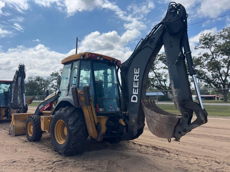 2018-deere-410l-image-2