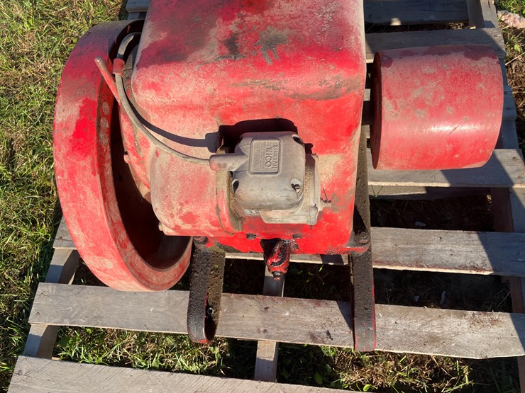 #5073-•-mccormick-hit-and-miss-engine-image-11