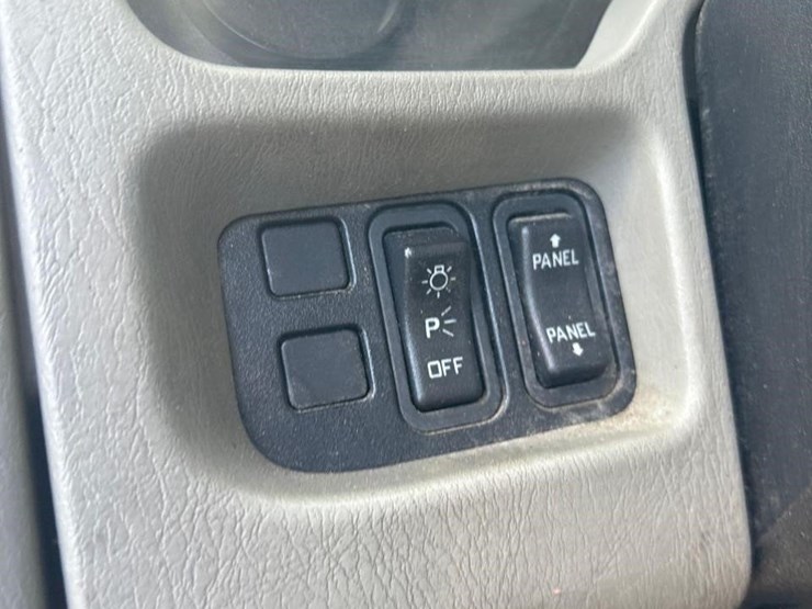 2012-international-durastar-4400-image-27