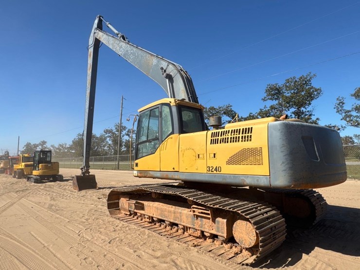 volvo-ec240cl-image-8