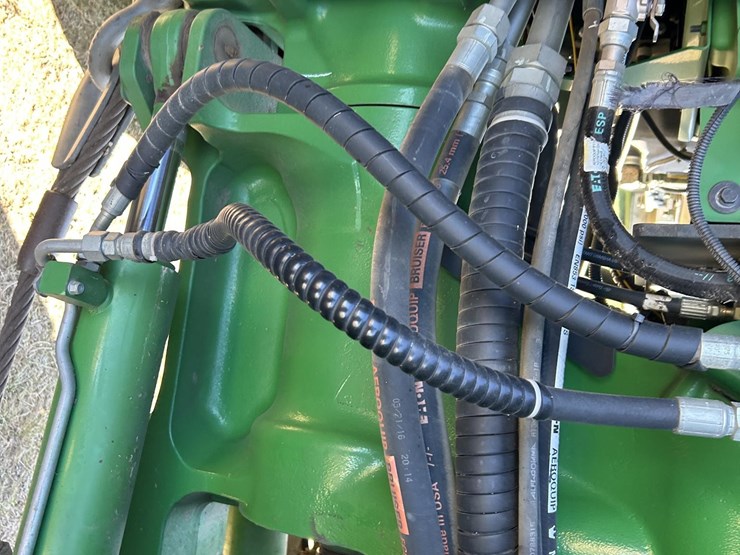 2016-john-deere-9620rx-image-43
