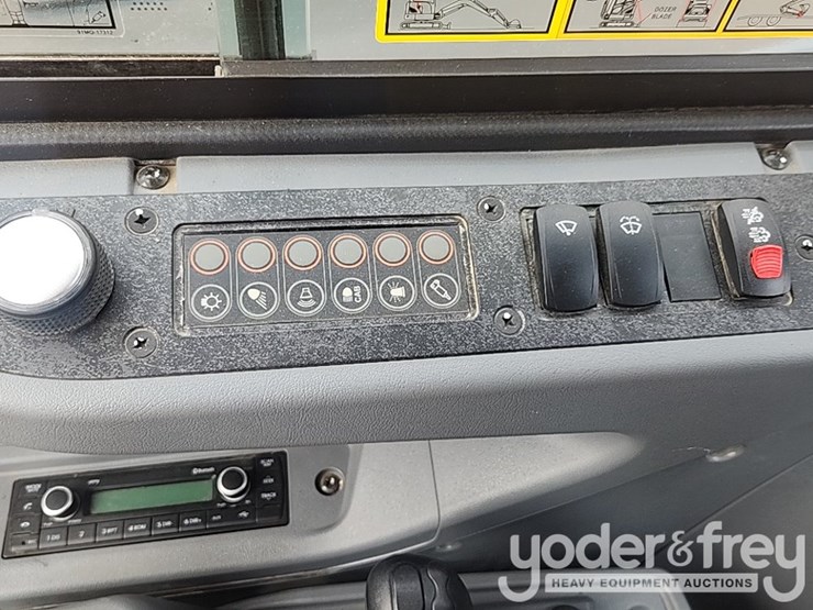 2023-hyundai-hx85a-image-28