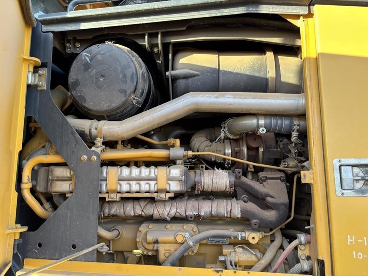 2011-deere-872gp-image-58