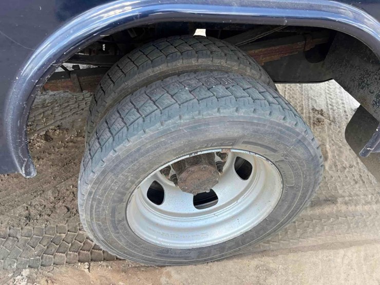 2015-dodge-ram-4500-image-12