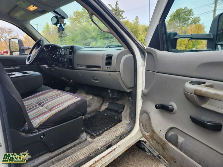 2007-gmc-sierra-3500hd-image-31