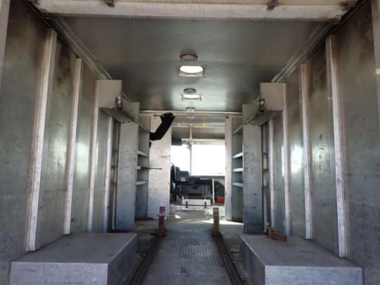 2012-freightliner-mt55-image-45