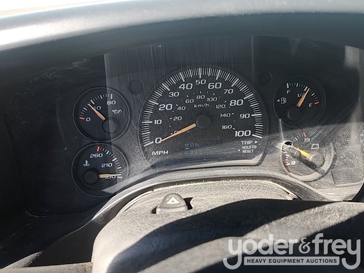2006-gmc-savana-g2500-image-36