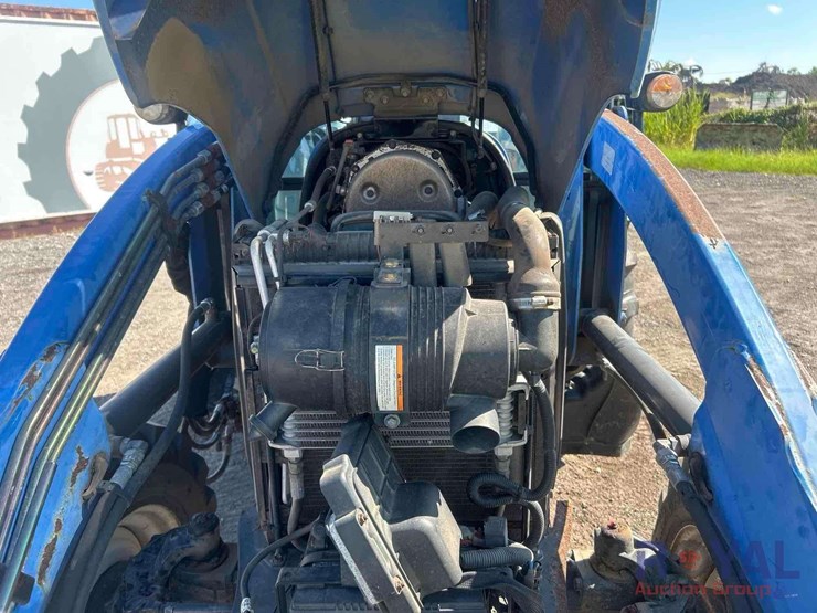 new-holland-boomer-47-image-29