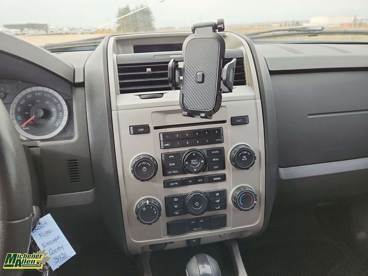 2009-ford-escape-image-10