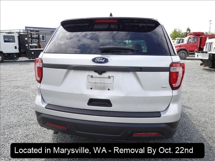 2018-ford-explorer-image-19