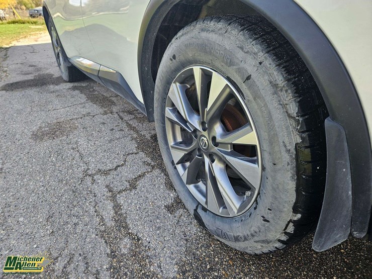 2016-nissan-murano-image-12