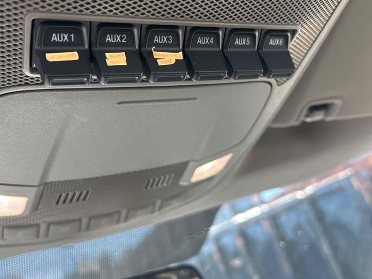 2019-ford-f350-xl-image-27