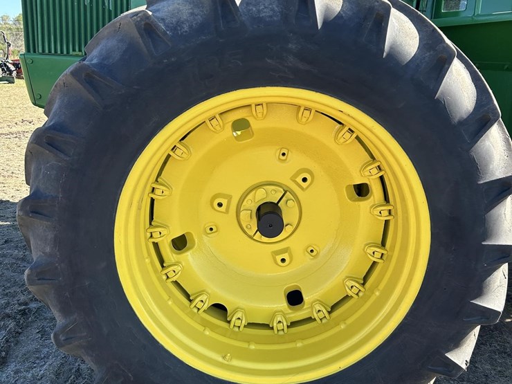 john-deere-8450-image-13