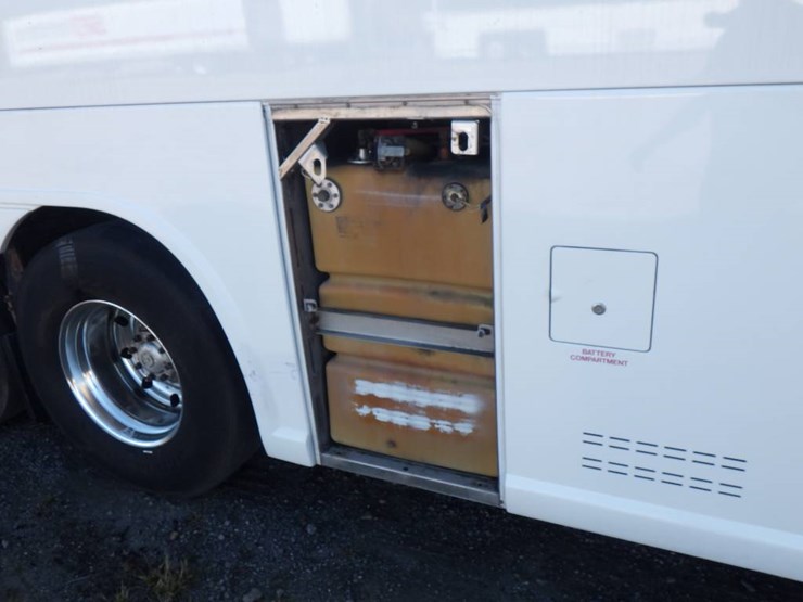 2011-mci-j4500-image-3