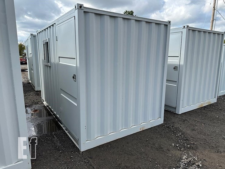 hurricane-7'x11'9"x8'-shipping-container-image-4