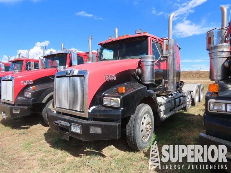 2011-western-star-4900-image-1