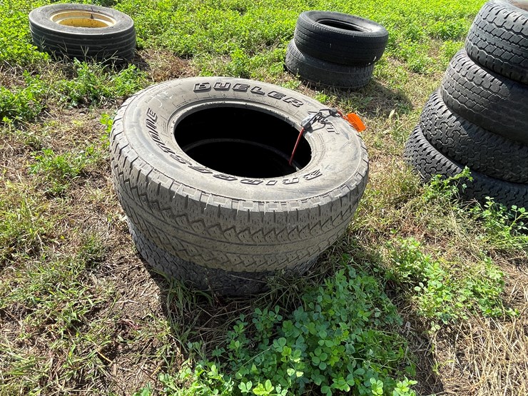 #5016-•-(2)-tires-image-4