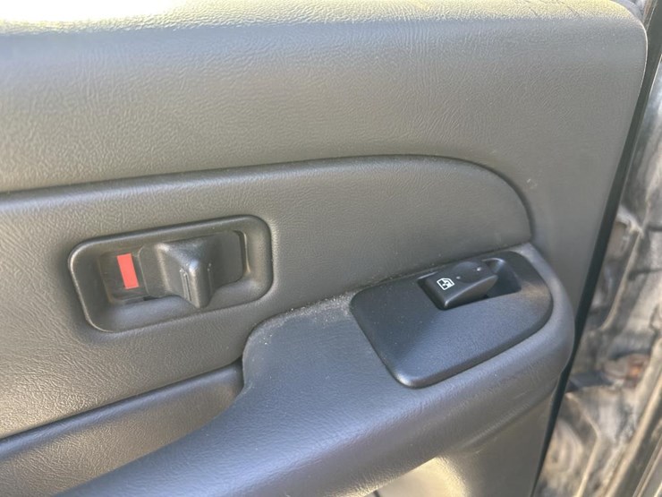 2005-chevrolet-silverado-1500-image-24