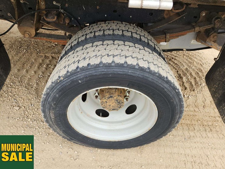 2015-ford-f450-image-33