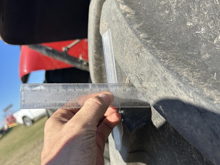 2016-case-ih-maxxum-140-image-26