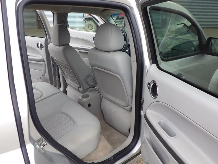 2008-chevrolet-hhr-image-8