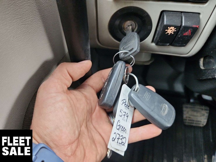 2019-peterbilt-579-image-28